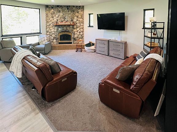 4th image of 533 Blyn Springs Road