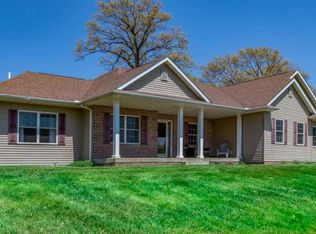 27019 Ebenezer Rd, Geneseo, IL 61254