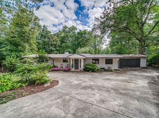 6341 Hunting Creek Rd, Sandy Springs, GA 30328