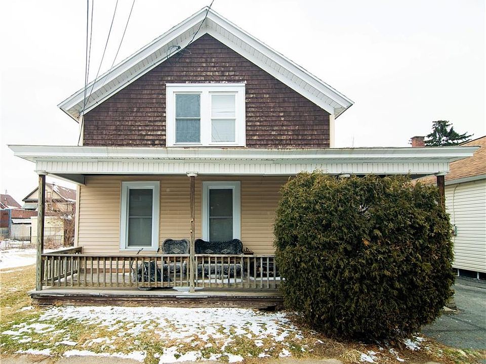 1st image of 111 Schiller Ave
