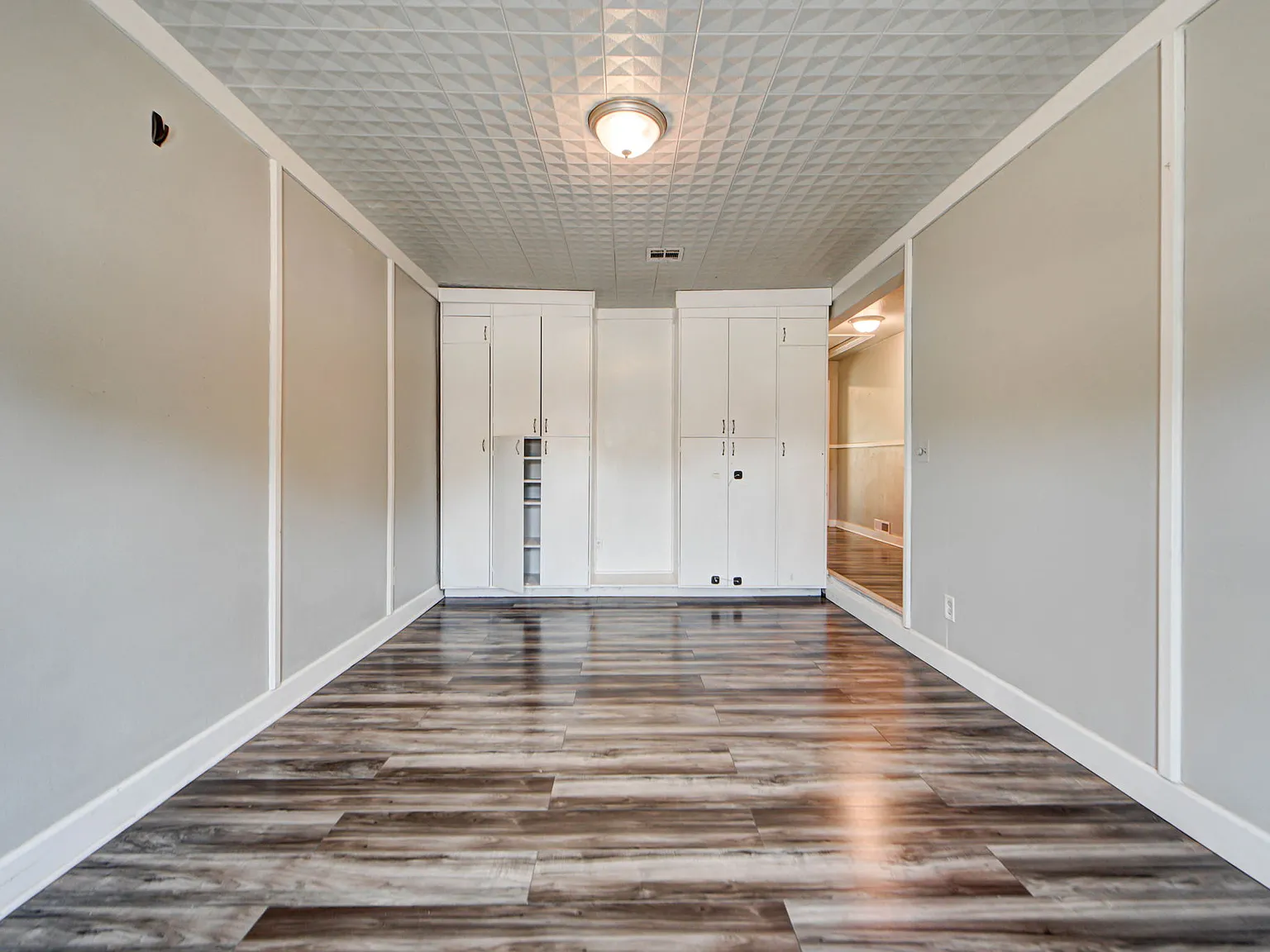 3 bed, 1226 sqft, $1,250 — Photo 4