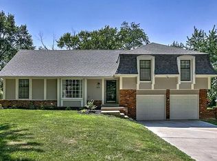 8116 N Overland Dr, Kansas City, MO 64151