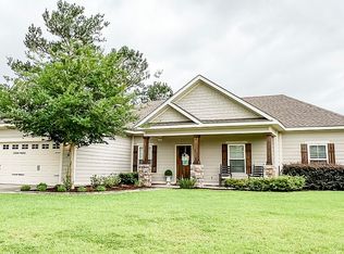 110 Mad River Ln, Dothan, AL 36301