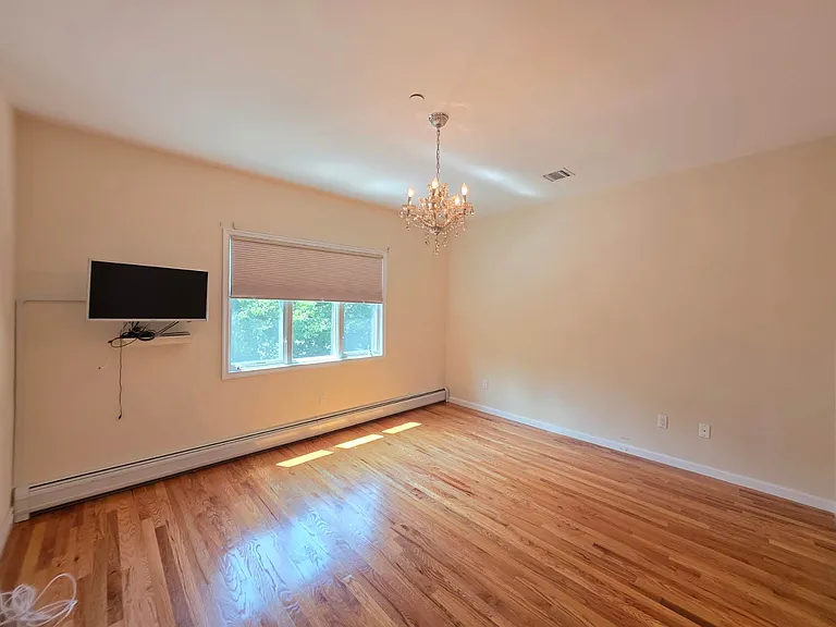 16 Allen Pl #2 — Photo 10