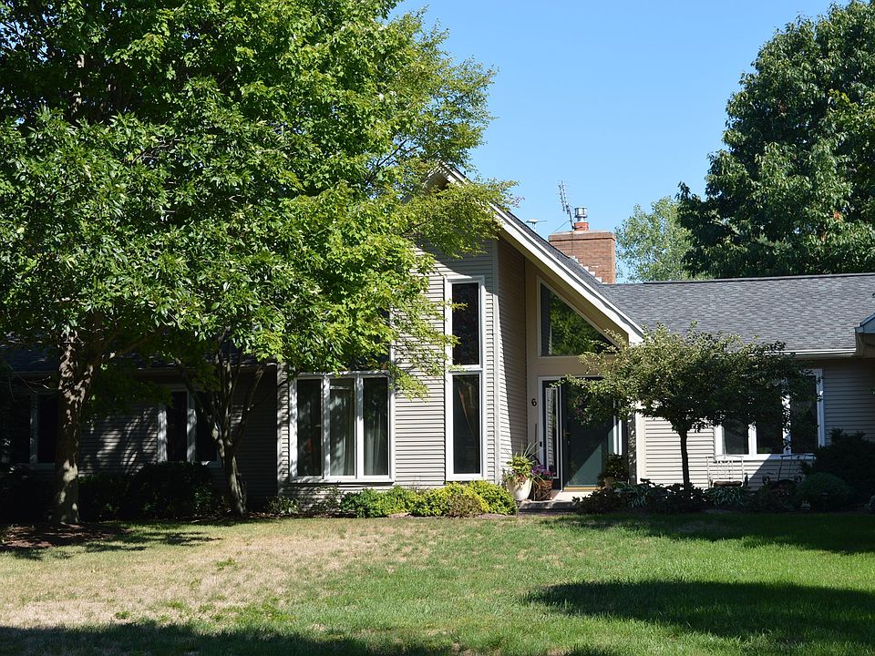 6 Fountainbleu Dr, Mendon, NY 14506 Zillow