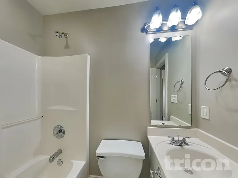 115 Shenandoah Loop — Photo 14