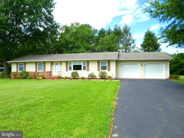 12 S Springview Dr, Dover, DE 19901