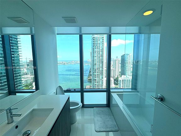 5th image of 3131 NE 7th Ave #39001