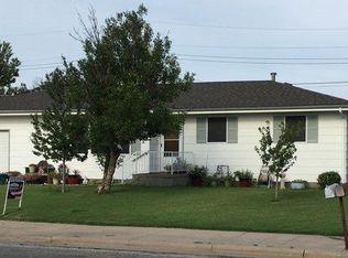 1104 Cathedral, Victoria, KS 67671