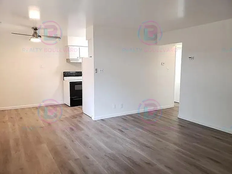 1200-1206 Parkview St — Photo 4