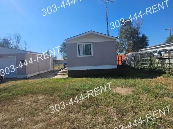 203 Oak St, Log Lane Village, CO 80705