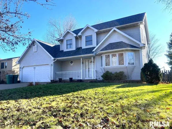 1313 Thomas St, Macomb, IL 61455