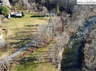 504 Joe Badger Rd, Warrensville, NC 28693