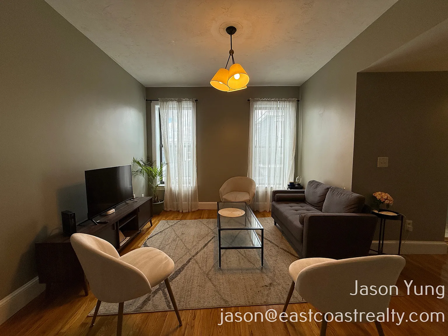 4 bed, 1000 sqft, $4,995 — Photo 2