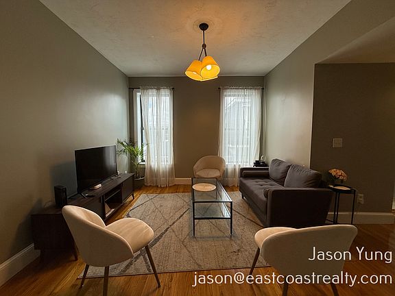 2nd image of 17 Highgate St APT 10