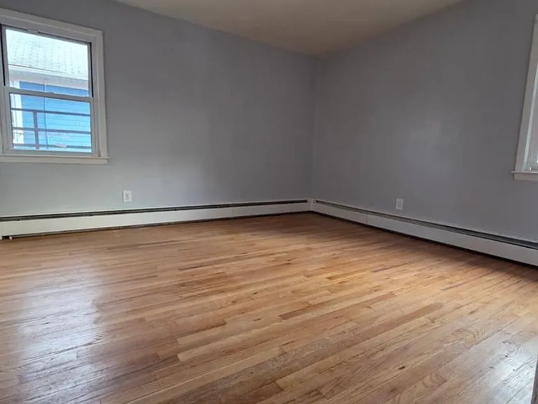 1611 Oliver St #B — Photo 8