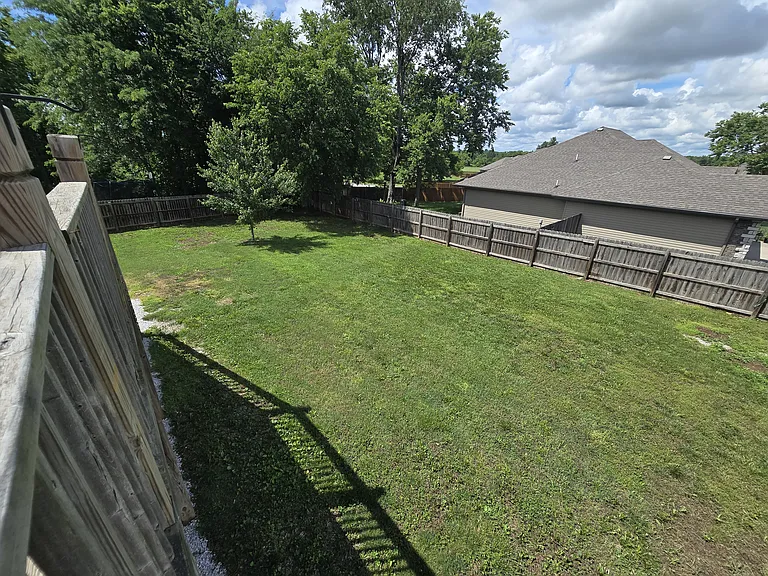 5731 W David St — Photo 18