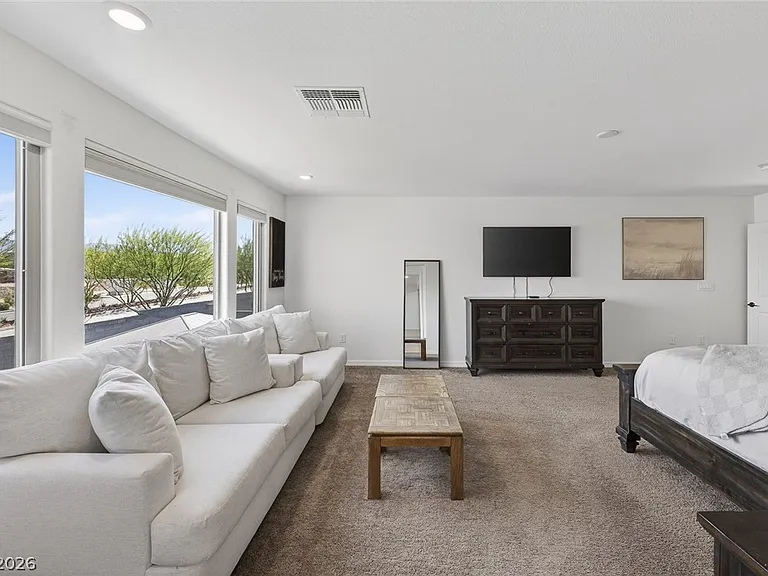 10446 Emerald Rye St — Photo 24
