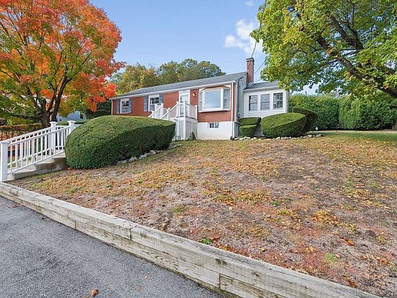 3rd image of 265 Temple Rd