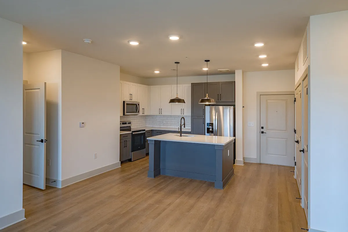 Mainstead at Century Farms Apartments — Photo 3