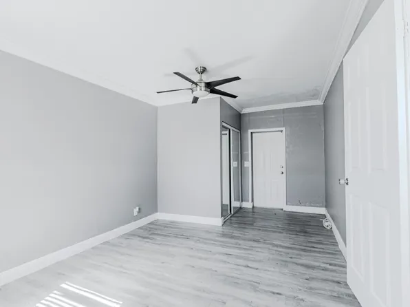 112 W 34th St APT 1, Riviera Beach, FL 33404