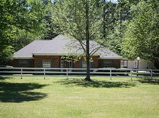 27176 Holly Dr, Hockley, TX 77447