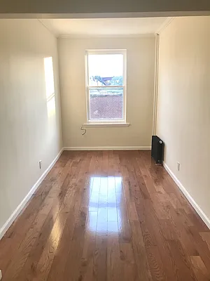 Rented by Amorelli Realty | media 13