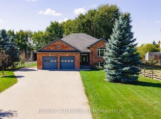 75 Thames Rd E, Saint Marys, ON N4X1C4