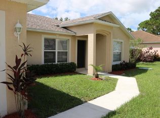 920 SW Fenway Rd, Port Saint Lucie, FL 34953