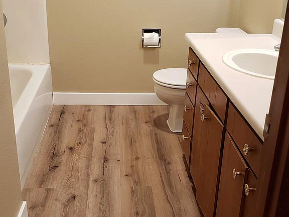 full bath upstairs.