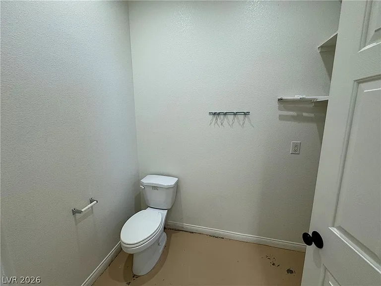 787 Fairway Dr — Photo 32