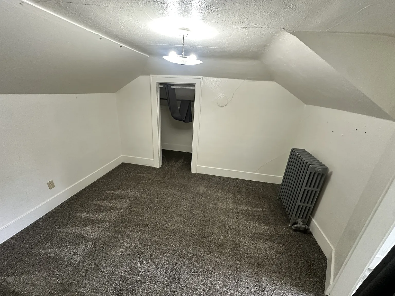 813 3rd Avenue - C — Photo 3