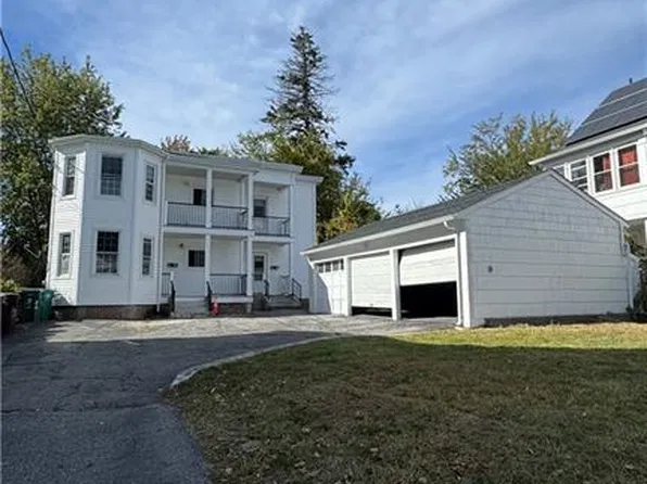43 Summit St, Woonsocket, RI 02895