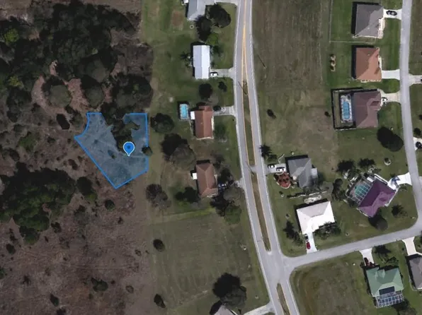 1001 Little Ct, Sebring, FL 33876