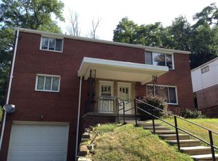 519-521 Hulton Rd, Oakmont, PA 15139