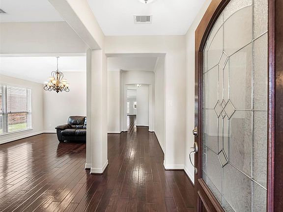 3rd image of 17735 Planters Path Ln