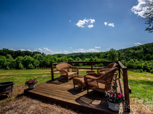 2544 Macemore Rd #2, Hamptonville, NC 27020