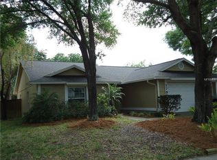 1730 Spinning Wheel Dr, Lutz, FL 33559