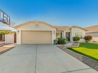 40000 N Lerwick Dr, San Tan Valley, AZ 85140