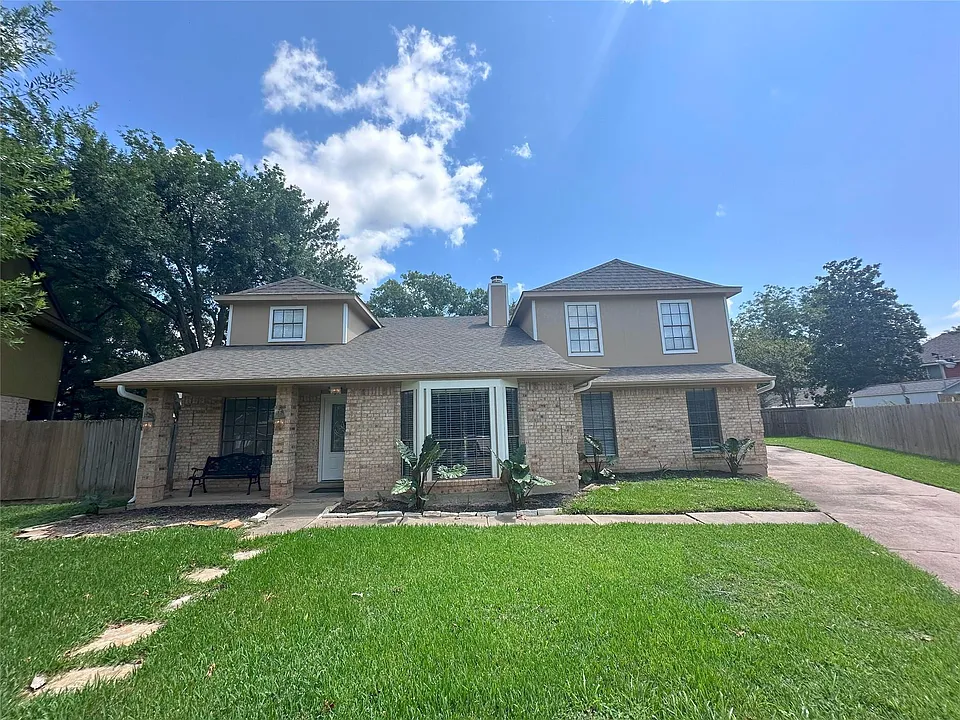 1206 Woven Wood Ct