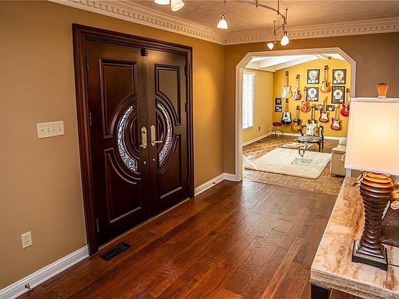 5th image of 7353 Old Stable Ln