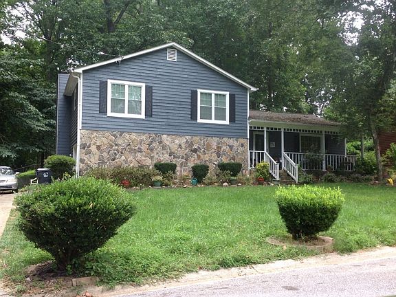 2nd image of 1017 Walnut Dr