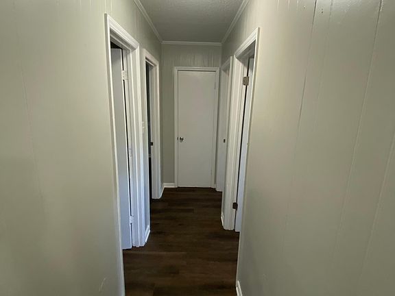 5th image of 102 McKellar Ct #B