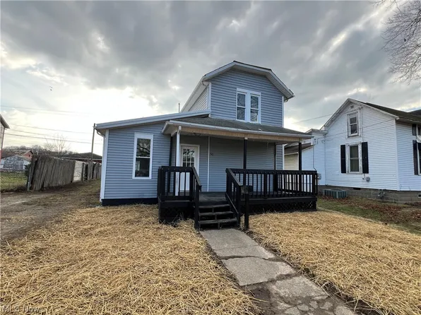 50 Franklin Ave, Roseville, OH 43777