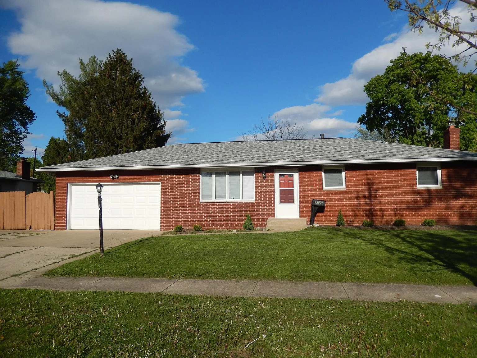 5700 Sandalwood Blvd photo 1