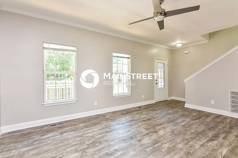 1006 Hightower Rd — Photo 4
