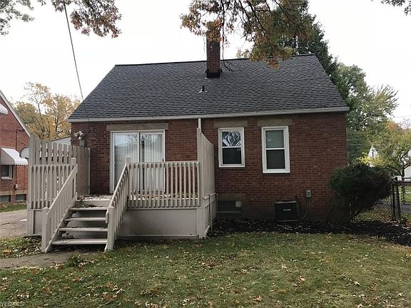2nd image of 25351 Shoreview Ave