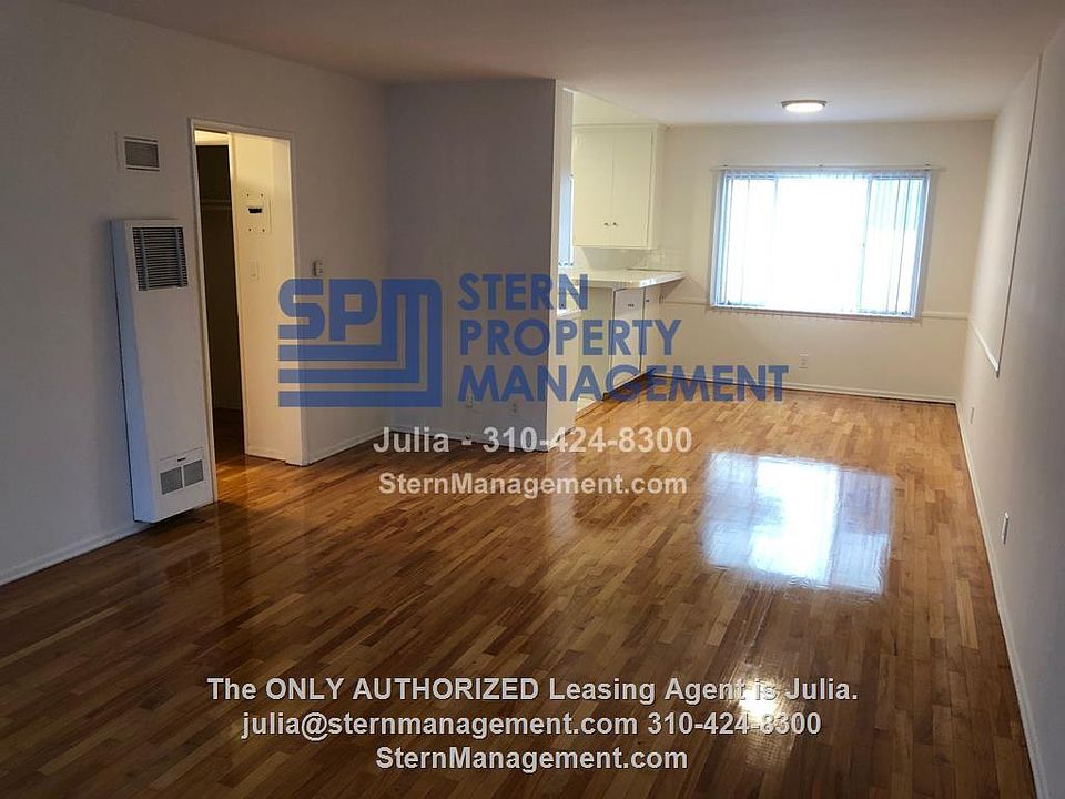 1st image of 3408 Mentone Ave APT 2
