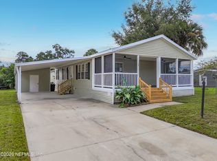 108 Pine Lake Dr, Satsuma, FL 32189