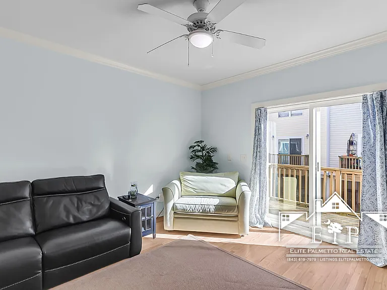 1815 Dogwood Rd #802 — Photo 8